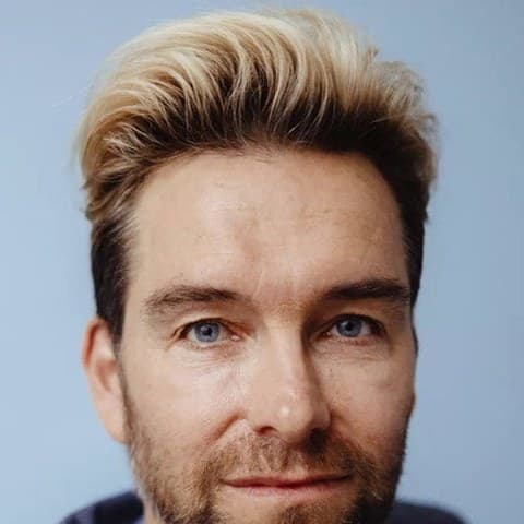 Antony Starr